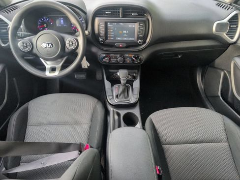Used 2020 Kia Soul LX FWD image 31