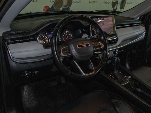Used 2022 Jeep Compass Limited AWD/4WD image 5