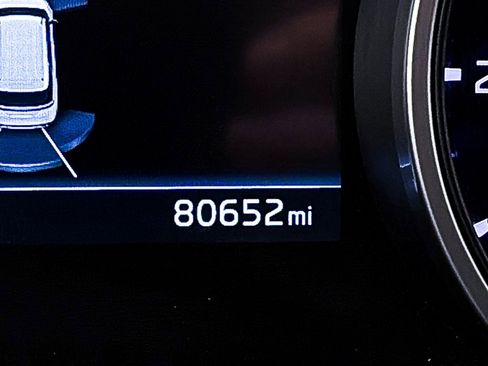 Used 2022 Kia Carnival SX image 35