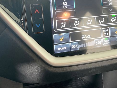 Used 2023 Subaru Ascent Limited w/ Technology Package image 20