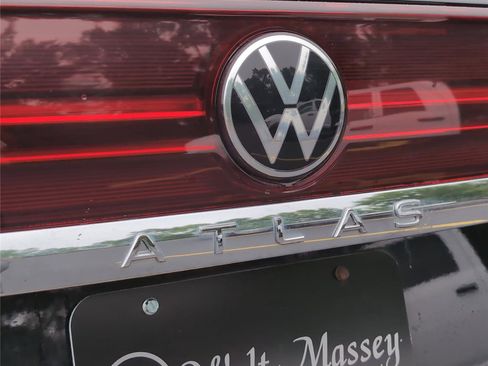 Used 2026 Volkswagen Atlas SE FWD image 34