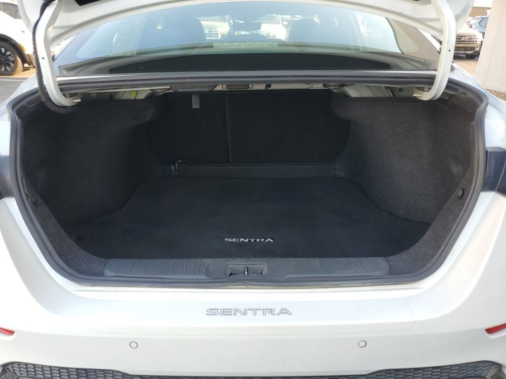 Used 2020 Nissan Sentra SR w/ Electronics Package FWD image 49