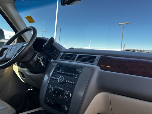Used 2013 GMC Sierra 2500 SLT AWD/4WD image 14