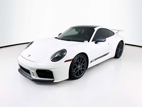 Certified 2025 Porsche 911 Carrera T RWD image 1