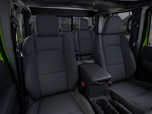 New 2025 Jeep Gladiator Willys image 16