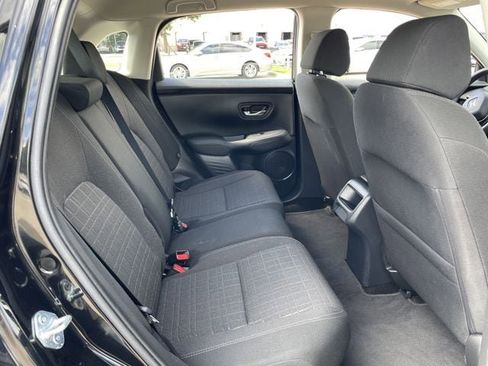Used 2025 Honda HR-V LX image 26