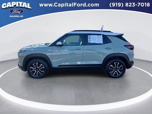 Used 2024 Chevrolet TrailBlazer ACTIV w/ Convenience Package image 5