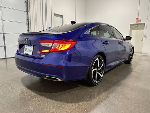 Used 2021 Honda Accord Sport image 5