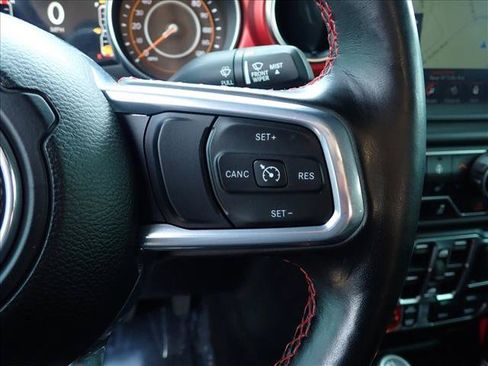 Used 2023 Jeep Gladiator Rubicon w/ Cold Weather Group AWD/4WD image 13