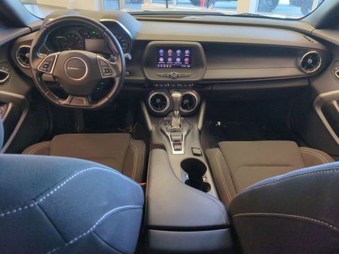 Used 2022 Chevrolet Camaro LT RWD image 17