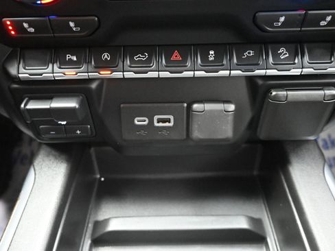 Used 2020 Chevrolet Silverado 1500 LT Trail Boss AWD/4WD image 20