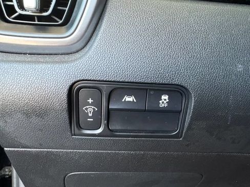 Used 2023 Kia Sorento S w/ Panoramic Sunroof Package FWD image 23