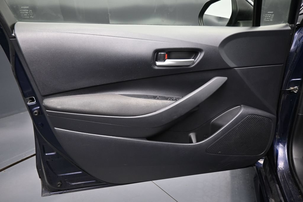 Used 2020 Toyota Corolla LE FWD image 10