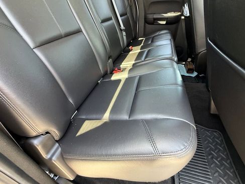 Used 2011 Chevrolet Silverado 2500 LTZ w/ LTZ Plus Package AWD/4WD image 11