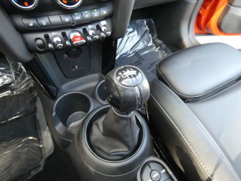 Used 2021 MINI Cooper S image 61