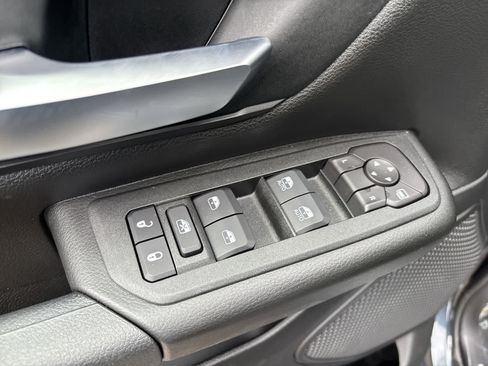 New 2026 RAM 1500 Express AWD/4WD image 9