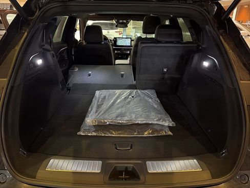 Used 2024 Acura ZDX A-Spec image 32