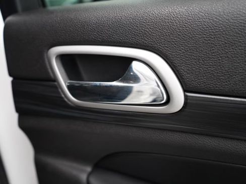 Used 2020 Jeep Grand Cherokee Altitude image 71