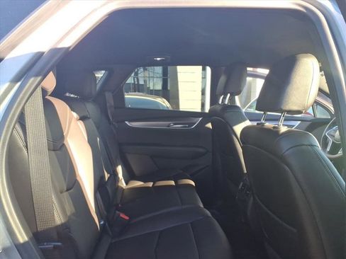Certified 2024 Cadillac XT5 Luxury image 23