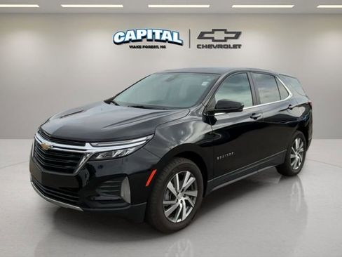 Used 2024 Chevrolet Equinox LT w/ LPO, Floor Liner Package image 1