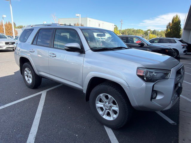 Used 2015 Toyota 4Runner SR5 Premium AWD/4WD image 2
