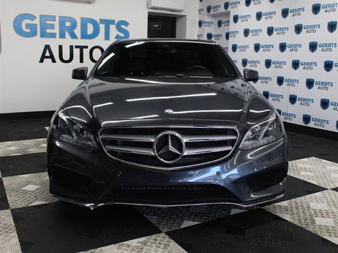 Used 2016 Mercedes-Benz E 350 Sedan w/ Premium Package image 6