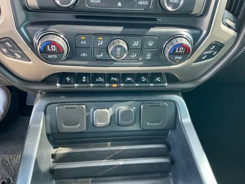 Used 2017 GMC Sierra 1500 Denali w/ Denali Ultimate Package AWD/4WD image 23
