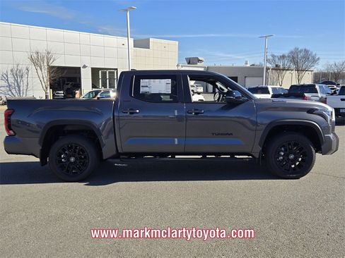 New 2026 Toyota Tundra Limited image 2