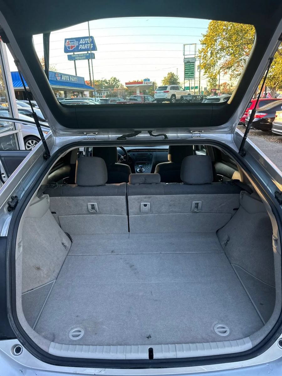 Used 2011 Toyota Prius Two FWD image 17