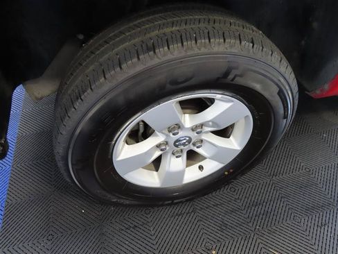 Used 2023 RAM 1500 Classic SLT w/ Trailer & Traction Group AWD/4WD image 35