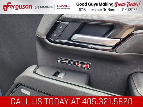 New 2026 GMC Sierra 1500 AT4 w/ AT4 Premium Package AWD/4WD image 38