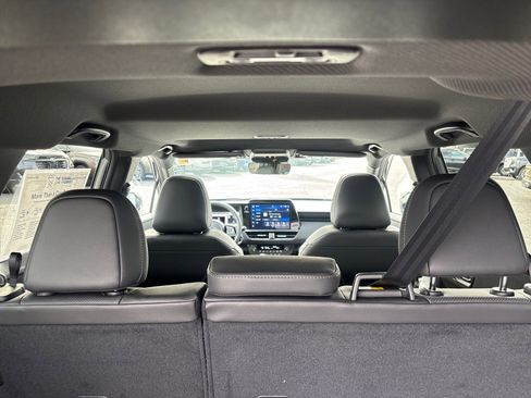 New 2026 Subaru Outback Limited image 54