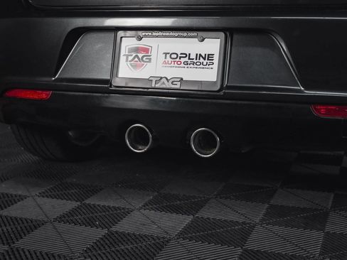 Used 2012 Volkswagen Golf 4-Door image 22