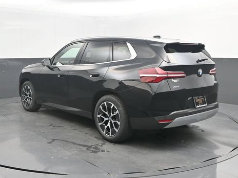 New 2026 BMW X3 xDrive30i w/ Premium Package AWD/4WD image 3