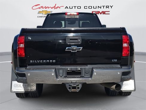 Used 2019 Chevrolet Silverado 3500 LTZ w/ Duramax Plus Package image 6
