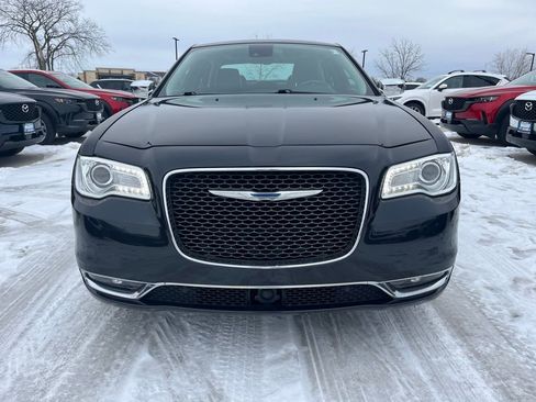 Used 2015 Chrysler 300 C w/ Light Group image 3