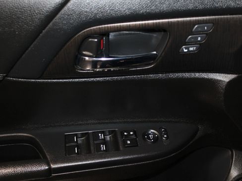 Used 2013 Honda Accord EX-L image 10