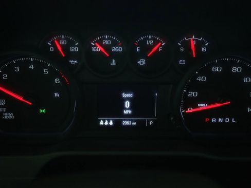 Used 2025 Chevrolet Silverado 1500 Custom RWD image 18