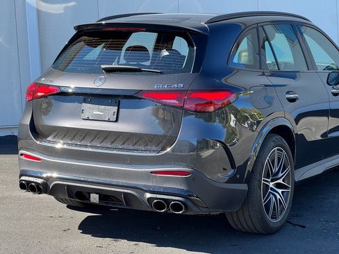 Certified 2024 Mercedes-Benz GLC 43 AMG 4MATIC image 4