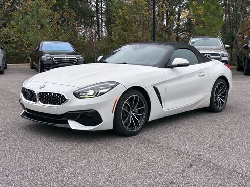 Used 2020 BMW Z4 sDrive30i w/ Convenience Package image 9