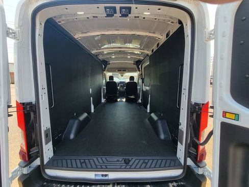 Used 2026 Ford Transit 250 148 Medium Roof w/ Load Area Protection Package RWD image 28