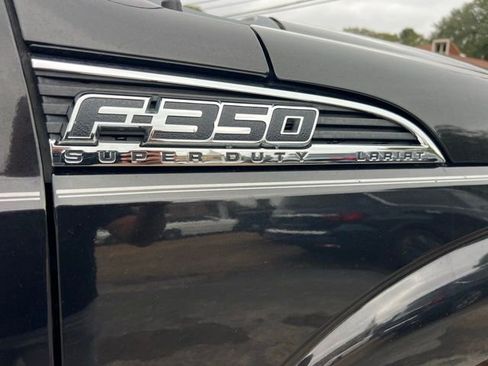 Used 2011 Ford F350 Lariat w/ Lariat Interior Pkg image 9