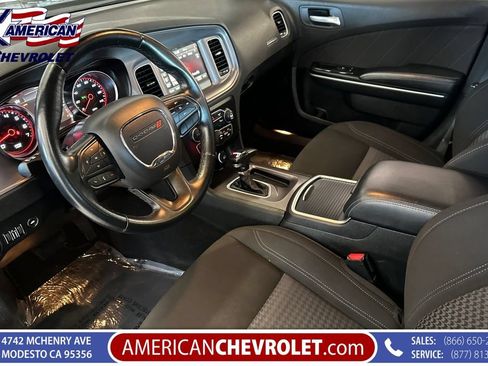 Used 2023 Dodge Charger SXT RWD image 10