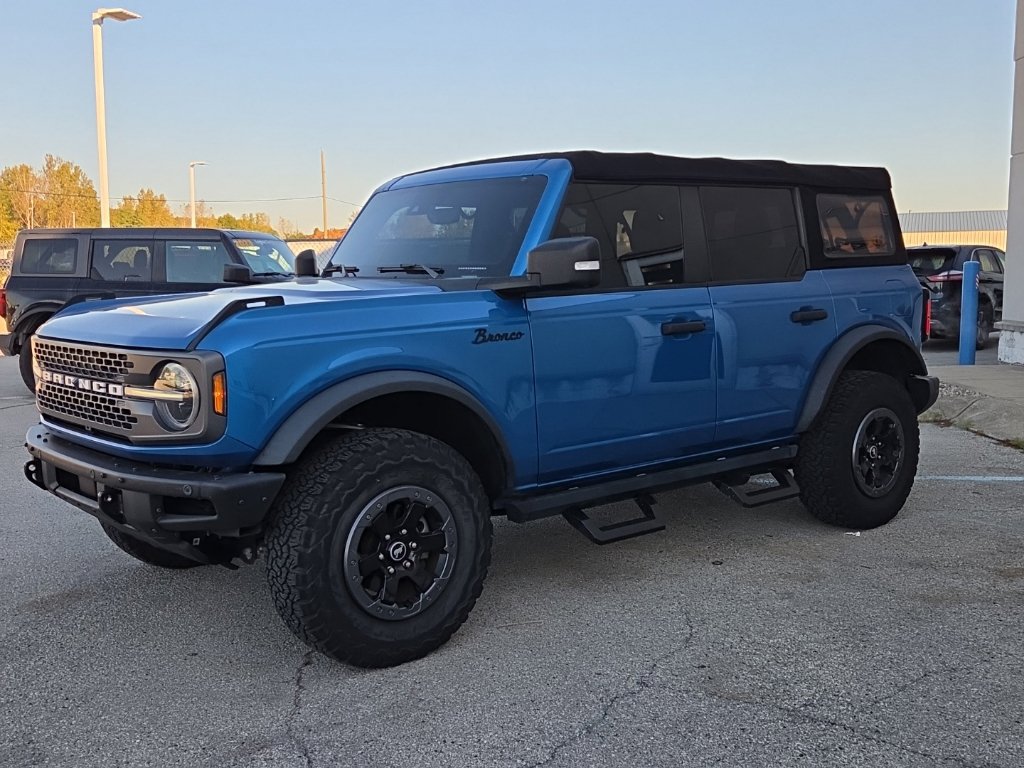 Used 2021 Ford Bronco Badlands AWD/4WD image 3
