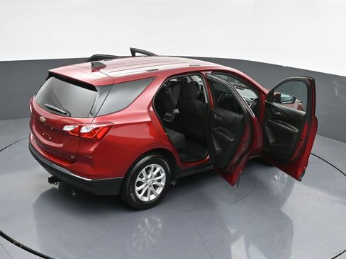 Used 2018 Chevrolet Equinox LT image 46