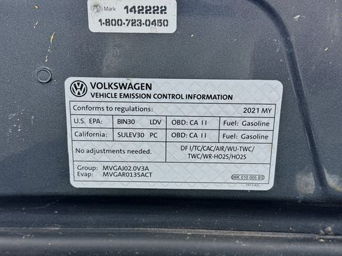 Used 2021 Volkswagen Tiguan SEL FWD image 22