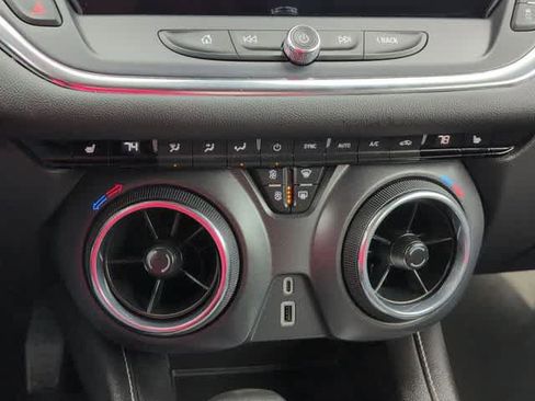 Certified 2023 Chevrolet Blazer LT image 17