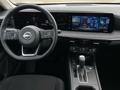 New 2026 Nissan Kicks S FWD image 13