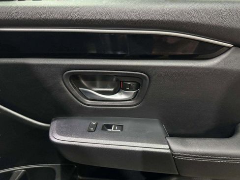 Used 2025 Honda Pilot EX-L image 55