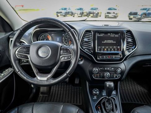 Used 2019 Jeep Cherokee Limited w/ Luxury Group AWD/4WD image 23